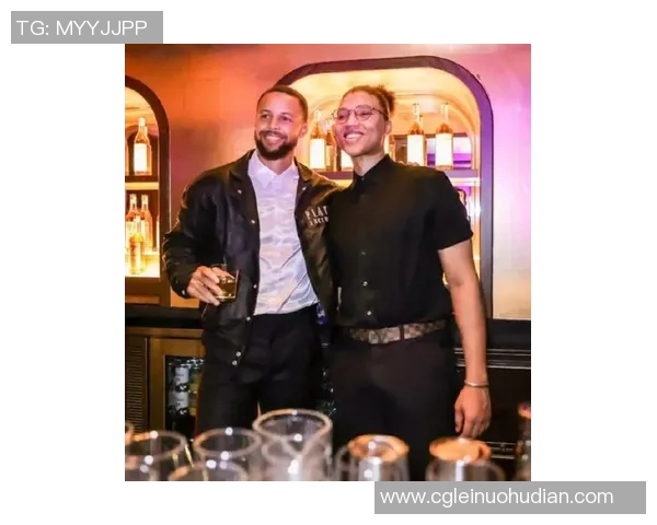 库里烹饪真人秀:明星厨师们的美食对决与创意碰撞