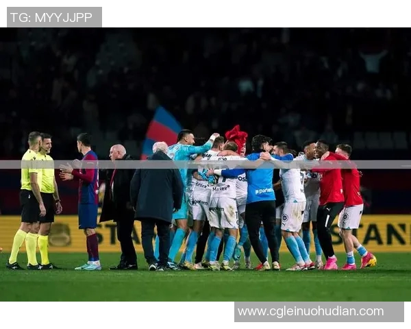 周二欧冠焦点战:勒沃库森能否在主场挑战强敌拜仁慕尼黑