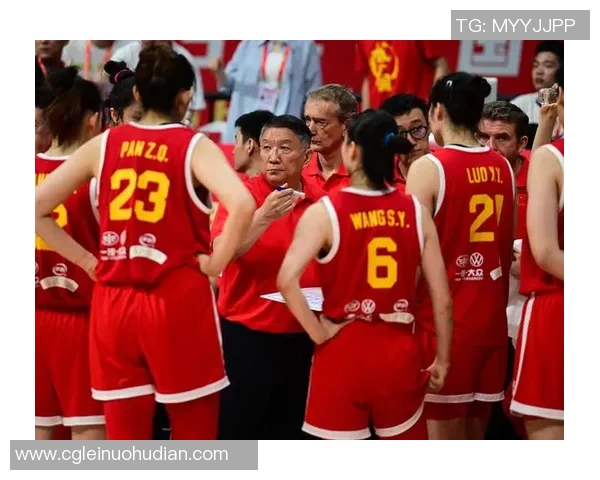 宫鲁鸣战术调整显成效杨舒予豪取26分11篮板女篮新生力量崛起